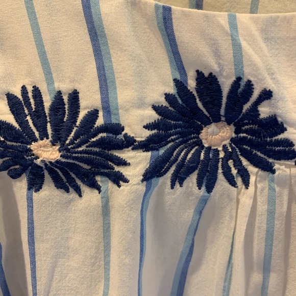 Madewell embroidered top - Picture 2 of 4